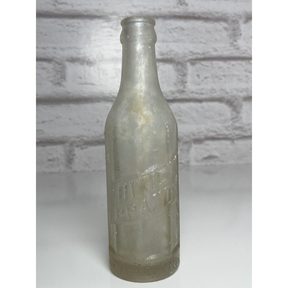 Vintage Dixie Brand San Antonio Texas 6.5 oz Embossed Glass Bottle Collectible